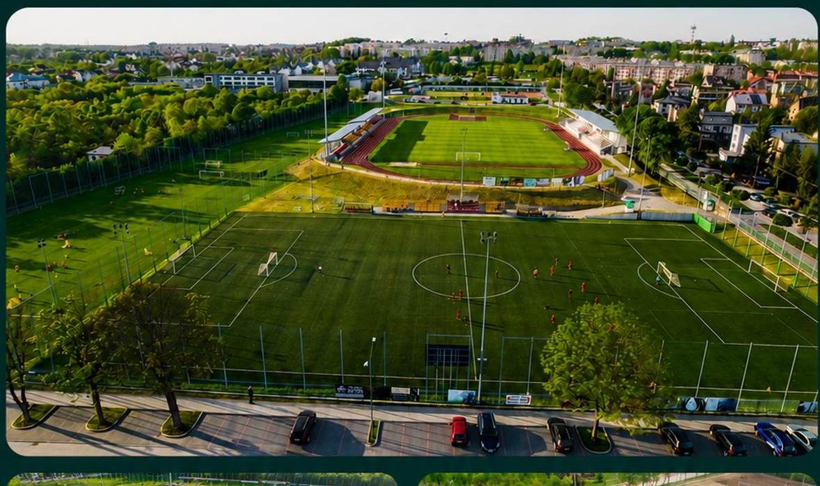 Kompleks sportowy BOSiR, Busko-Zdrój, widok z lotu ptaka